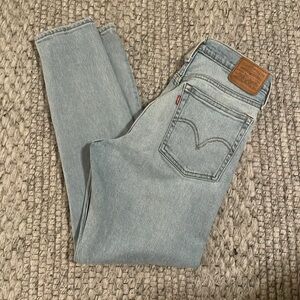 Levi’s wedgie jeans